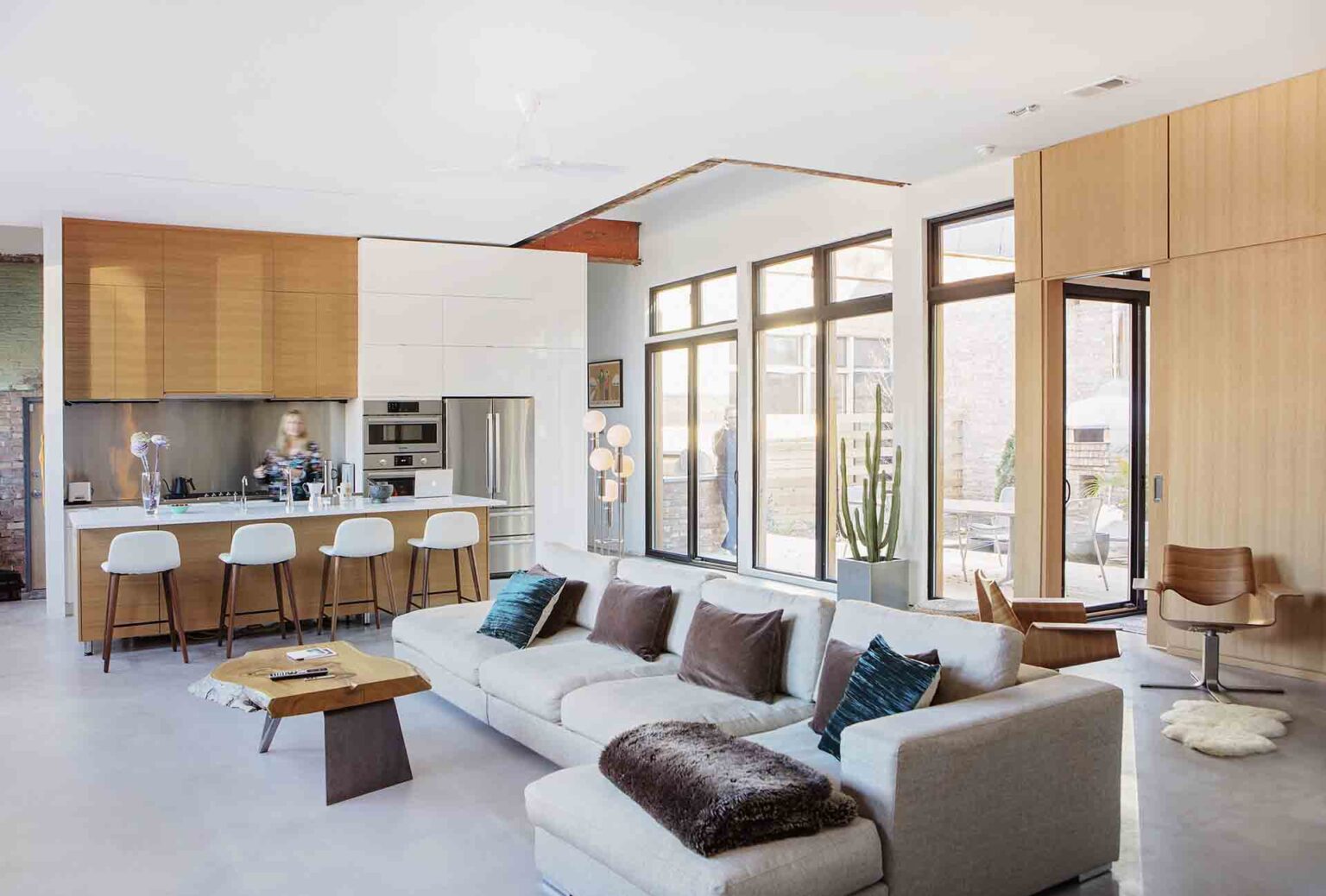 Blending Architecture and Interior Design Services - Chicago