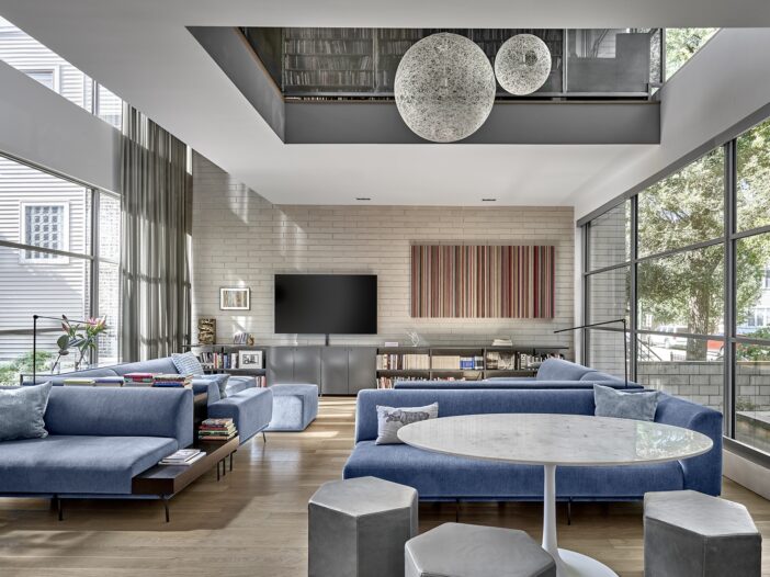 Moss Chicago Architect terrace house Family Room