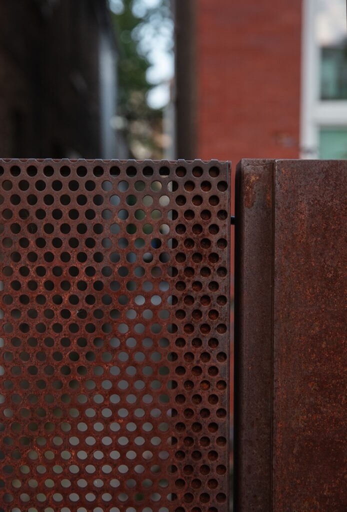Moss Chicago Architect Corten Steel Fence