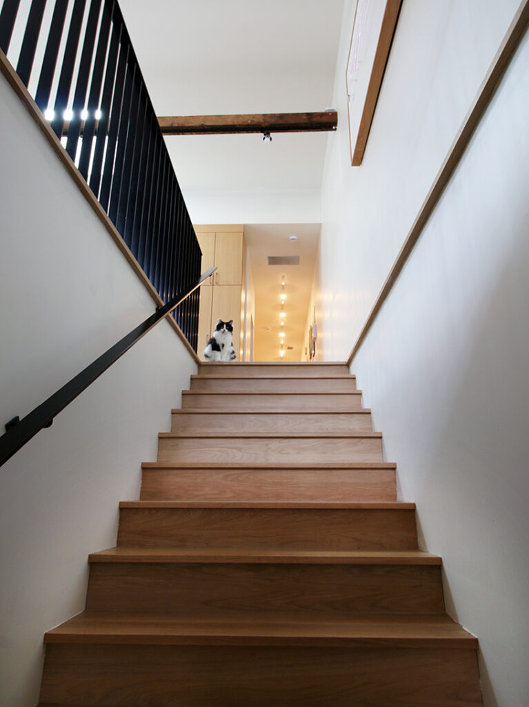 Moss Chicago Architect Custom Wooden Staircase Railing