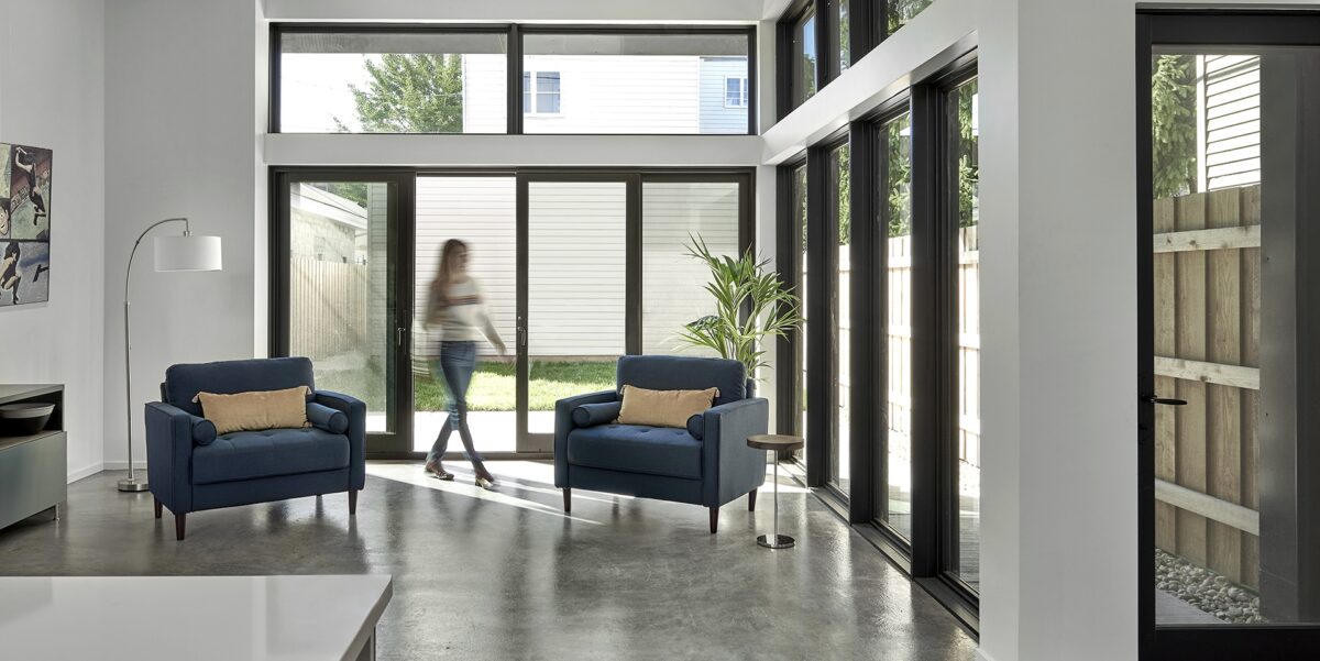 Moss Chicago architect for home remodel in Chicago creating open living space