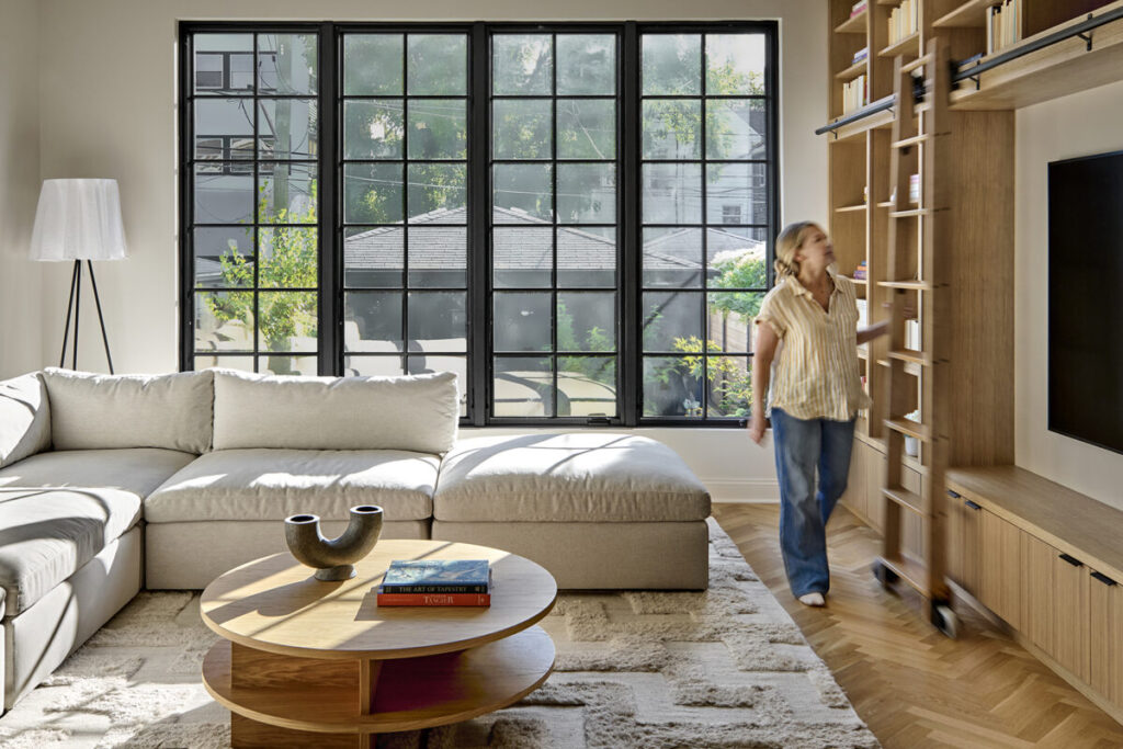 Moss Chicago Architect Built In Bookshelves