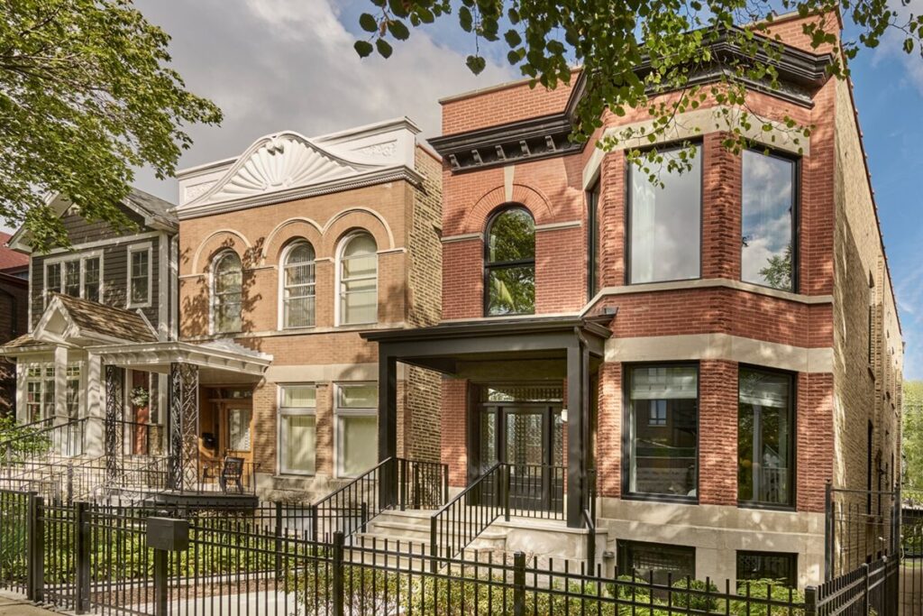 Moss Chicago Architect Queen Anne Remodel Front Facade Entry