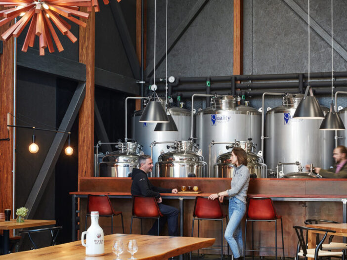 Moss Chicago Architect Restaurant Design That Works Kitchen Dining Rooms And Flow